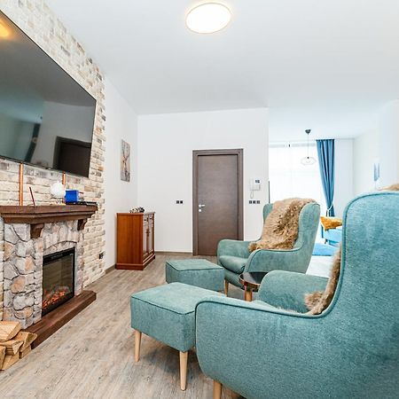 Joy Studio - Poiana Brasov - Silver Resort Buitenkant foto
